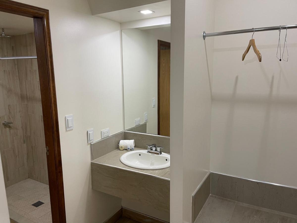 Hotel Plaza Oscarcel Cuauhtémoc 外观 照片